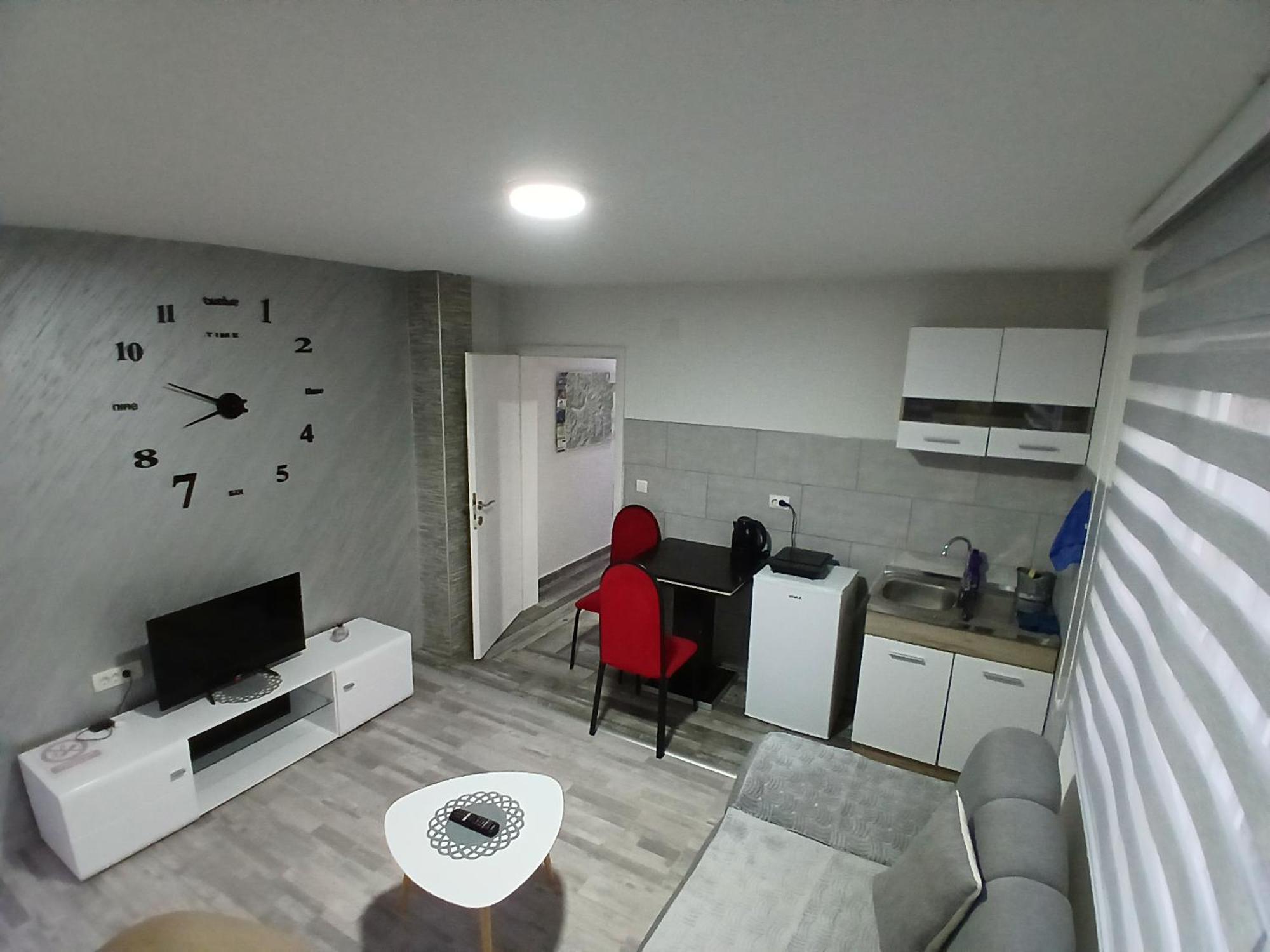 Adagio Studio Apartment Plav Eksteriør billede